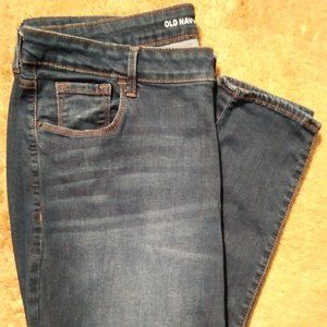 Old Navy ROCKSTAR Mid-Rise Jeans